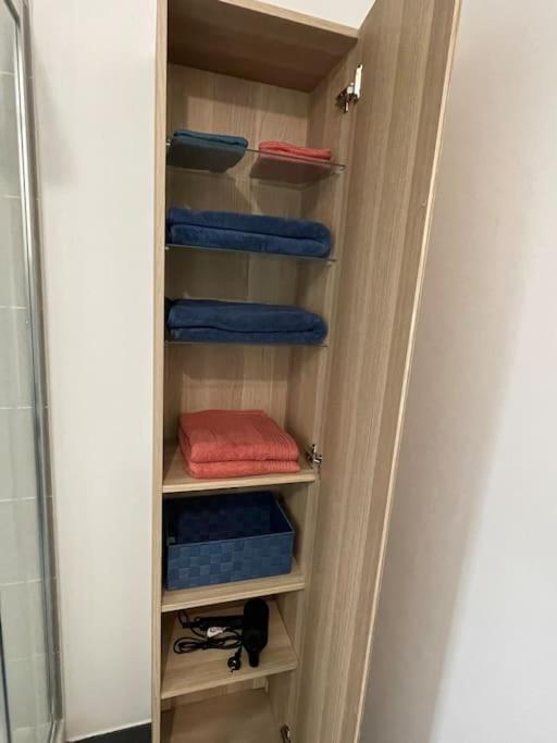 Superbe T2 Proche De La Gare Rer Tgv Massy Palaiseau Apartman Kültér fotó