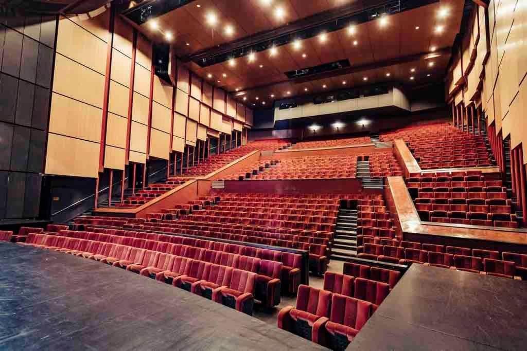 Superbe T2 Proche De La Gare Rer Tgv Massy Palaiseau Apartman Kültér fotó