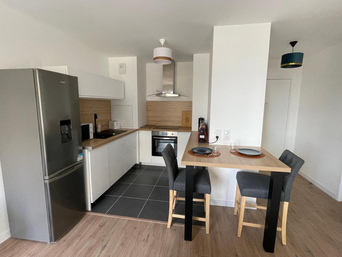 Superbe T2 Proche De La Gare Rer Tgv Massy Palaiseau Apartman Kültér fotó